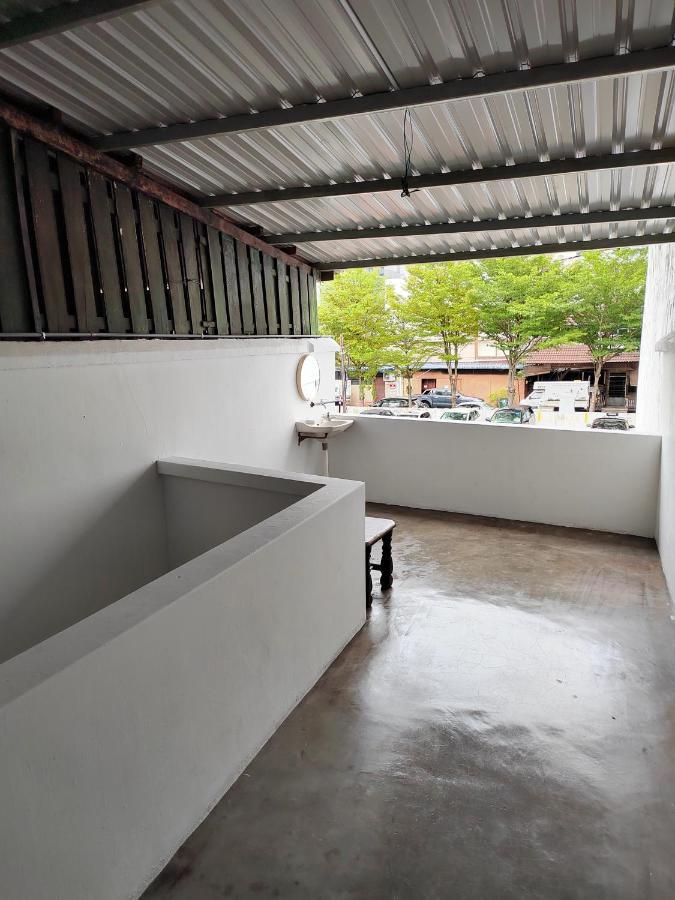 Hutton Lane Hostel Georgetown מראה חיצוני תמונה